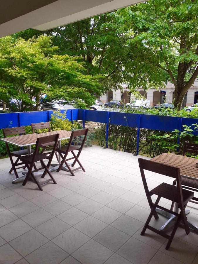 Hotel Les Gens De Mer La Rochelle Ла-Рошель Экстерьер фото
