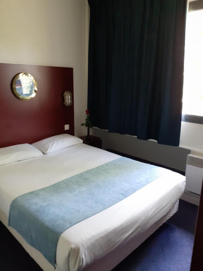 Hotel Les Gens De Mer La Rochelle Ла-Рошель Экстерьер фото