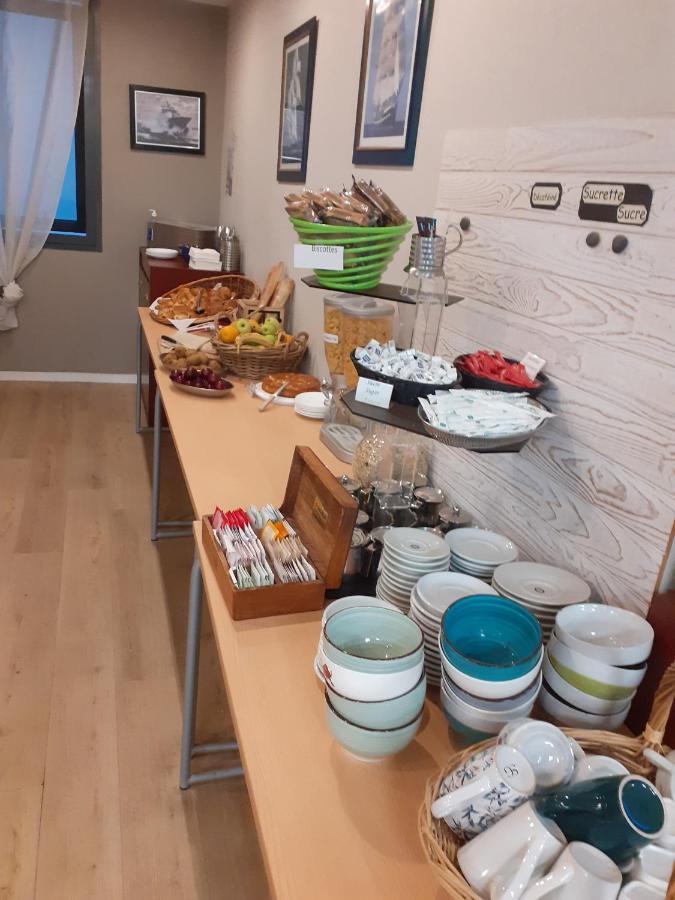 Hotel Les Gens De Mer La Rochelle Ла-Рошель Экстерьер фото