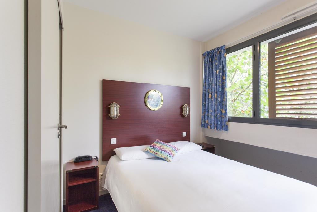 Hotel Les Gens De Mer La Rochelle Ла-Рошель Экстерьер фото