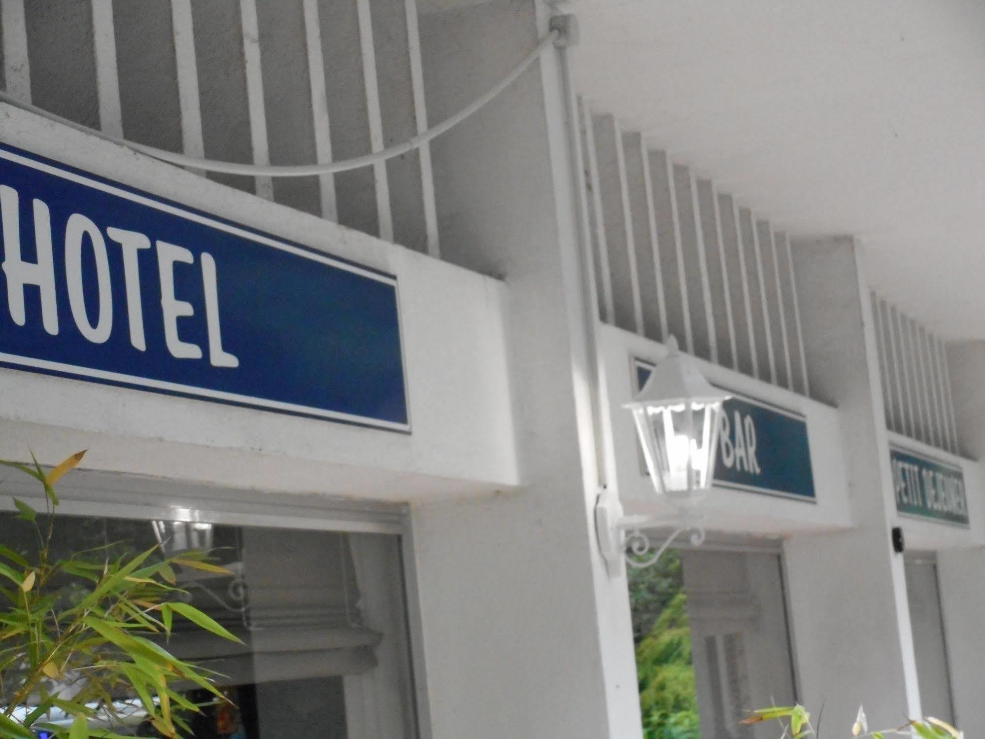 Hotel Les Gens De Mer La Rochelle Ла-Рошель Экстерьер фото