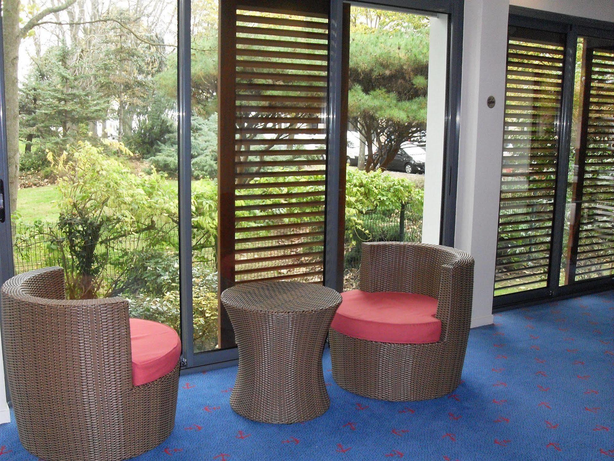 Hotel Les Gens De Mer La Rochelle Ла-Рошель Экстерьер фото